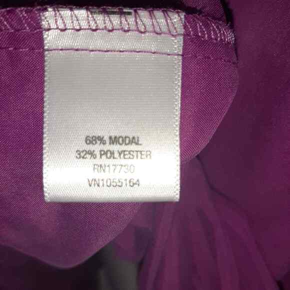NWT Merona Beautiful fuchsia chambray button up top in XXL. - Picture 5 of 7